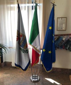 Kit bandiere da interno a 3 posti con Bandiera Italia ed Europa in SETA
